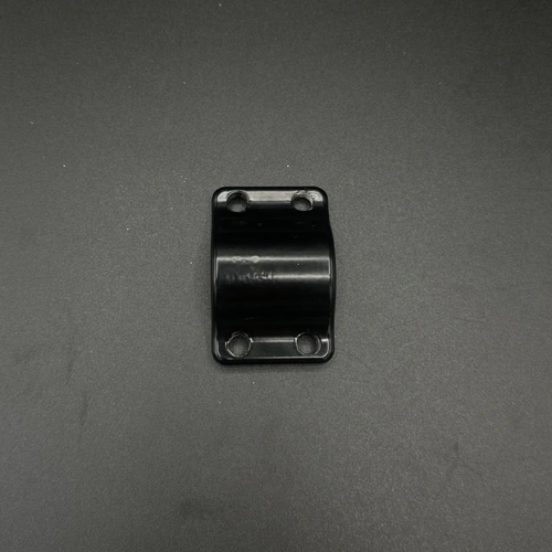 MAKO 360 Australia   Clamp   Shark Bite   Lower   Black