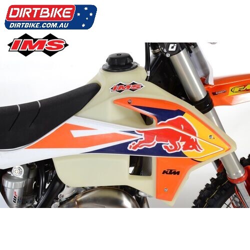 IMS Fuel Tank Australia   4.5 Gallon    "SCREW CAP"    CLEAR  :  (20-23)   EXCF   250 / 350 / 450 / 500.   (19-22)   SXF / XCF   250 / 350 / 450.   (1